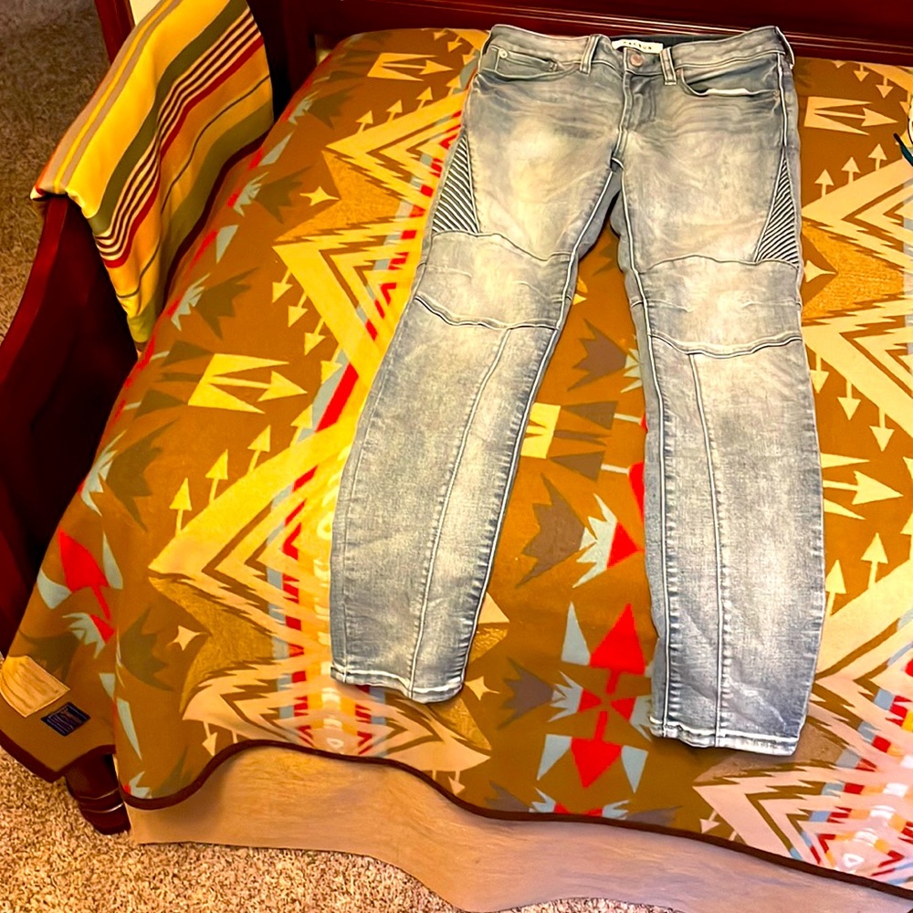 PacSun moto style jeans